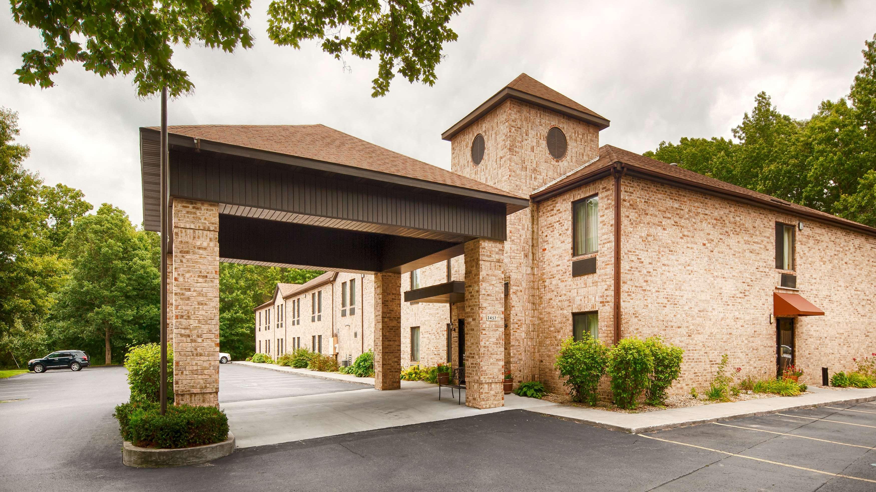 Best Western Plaza Hotel Saugatuck Exterior foto